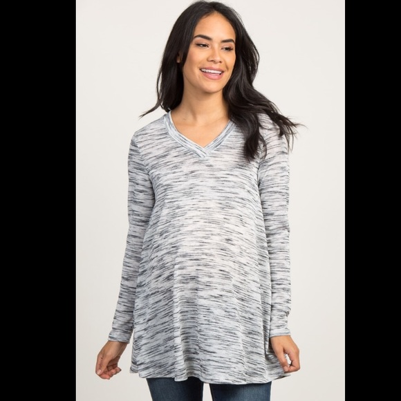 Grey Heathered V-Neck Top - Picture 5 of 8